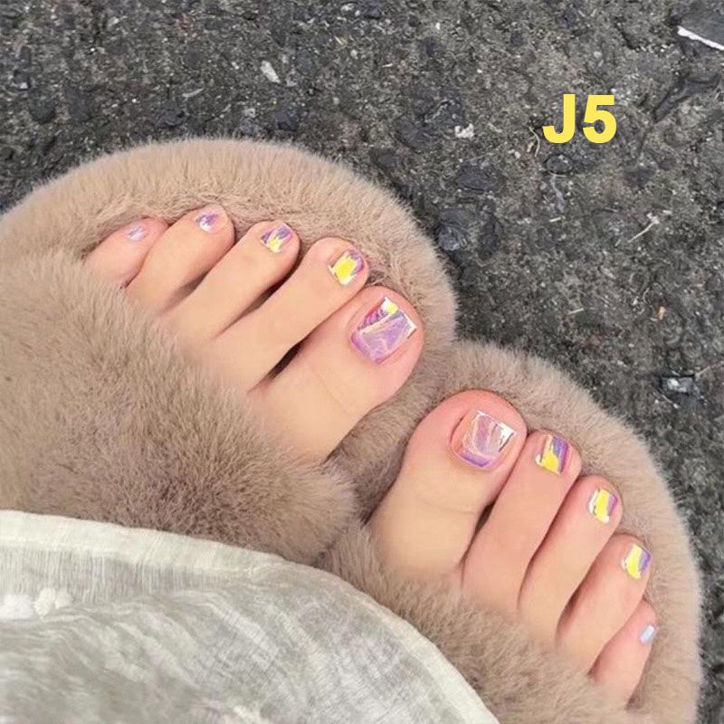 🔥Hot Sale Best Gift  🔥Delicate Glitter False Toe Nails Kit（50% OFF）