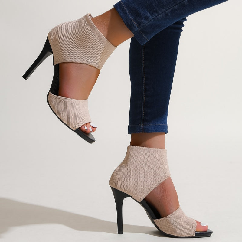 🔥New Arrival 2025🔥Women's Stylish Slim Heel Sandals💖Spring sale-49% OFF