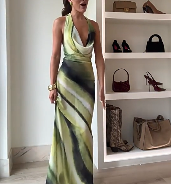🌸2025 New design 50% OFF🌸💃Women's Sexy Printed Backless Halter Maxi Dress